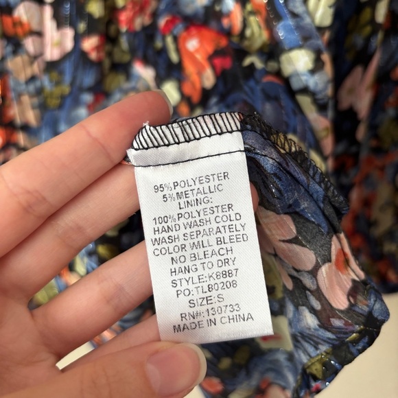 Umgee Floral Printed Boho Ruffle Neckline Puff Sleeve Blouse Top NEW - Picture 9 of 12